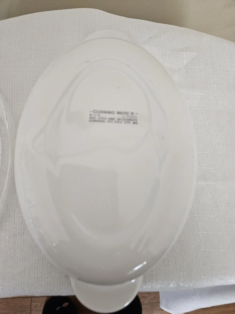 Corning Ware Casserole Dish With Pyrex Lid - Elegant Oven-to-Table Bakeware 14oz